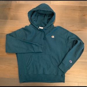 Champion women’s sweatshirt
